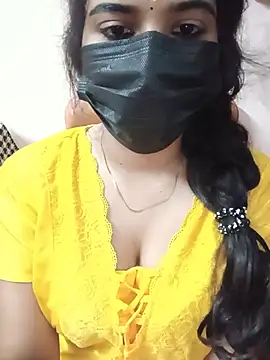 Sunitha28 online show from June 7, 2026, 6:02 pm