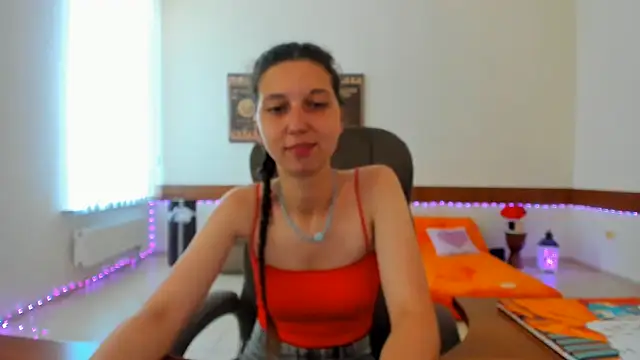 Snapshot of Ellina_Star chatting on July 11, 2026, 8:14 am Ellina Star online show from July 11, 2026, 8:14 am