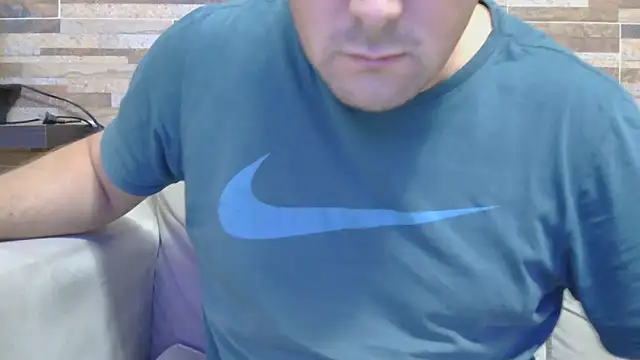 lustonfan online show from April 7, 2026, 12:51 pm