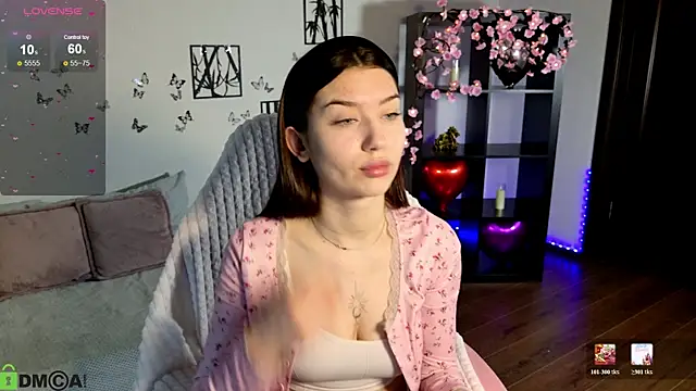 Snapshot of Sugar_Kitten12 chatting on June 6, 2026, 1:11 am Sugar Kitten12 online show from June 6, 2026, 1:11 am