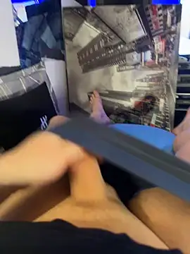 MatthewEmme2121 online show from March 23, 2026, 11:26 pm