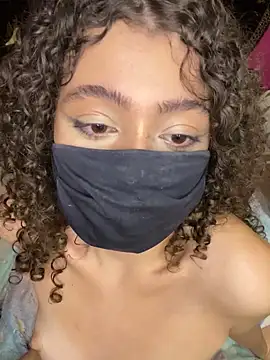 Ravennaaaaa online show from March 16, 2026, 5:55 am