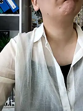 Emi hot1 online show from March 14, 2026, 11:16 am