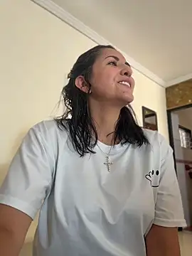 Snapshot of SamanthaWalker_ chatting on May 21, 2026, 2:14 pm SamanthaWalker online show from May 21, 2026, 2:14 pm