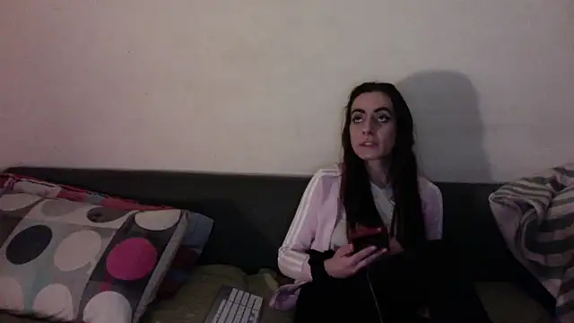 chiara-mario online show from April 10, 2026, 10:39 pm