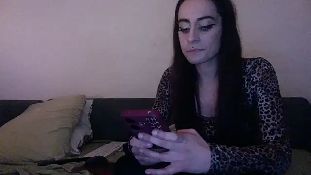 Snapshot of chiara-mario chatting on April 18, 2026, 7:07 pm chiara-mario online show from April 18, 2026, 7:07 pm