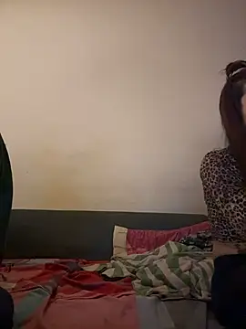 Snapshot of chiara-mario chatting on May 21, 2026, 1:36 am chiara-mario online show from May 21, 2026, 1:36 am