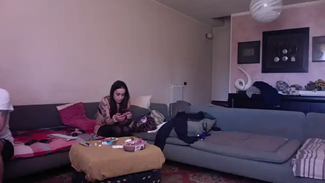 Snapshot of chiara-mario chatting on May 9, 2026, 8:18 am chiara-mario online show from May 9, 2026, 8:18 am
