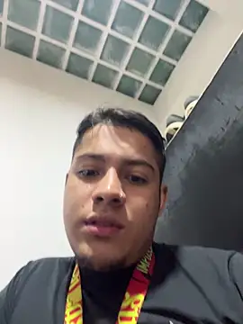 OliverTabordaa online show from March 26, 2026, 7:23 pm