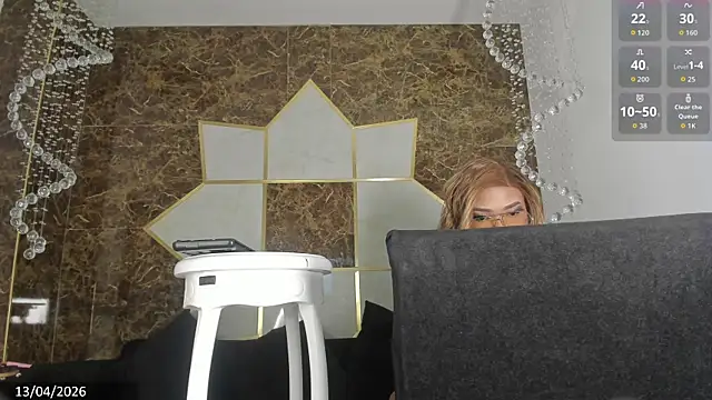 Snapshot of kristen-thomson chatting on April 14, 2026, 5:45 am kristen-thomson online show from April 14, 2026, 5:45 am