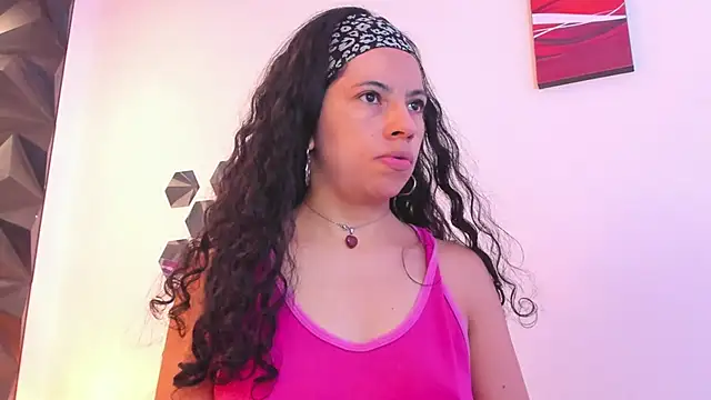 Katijis online show from April 13, 2026, 7:07 pm