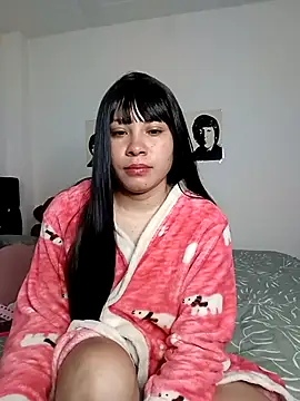 mollywee online show from May 5, 2026, 11:13 am