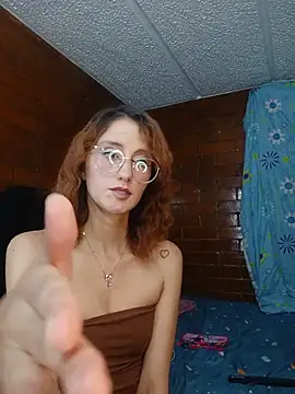 susanhottie1 online show from May 16, 2026, 1:04 am
