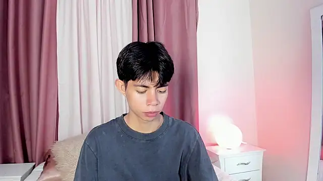 daniell rdrig online show from April 15, 2026, 12:53 pm