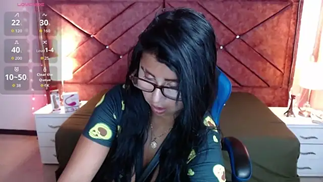 Alisha Gamskar13 online show from March 23, 2026, 1:22 pm