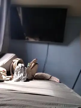 YourLiaa  online show from March 11, 2026, 2:55 pm