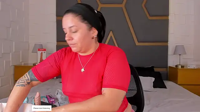 juana valkiria online show from March 28, 2026, 3:51 am