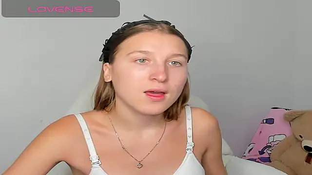 Snapshot of Xenia_paradise chatting on July 12, 2026, 1:06 am Xenia paradise online show from July 12, 2026, 1:06 am