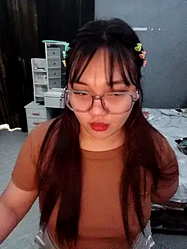 mabyhot16 online show from March 31, 2026, 5:04 pm