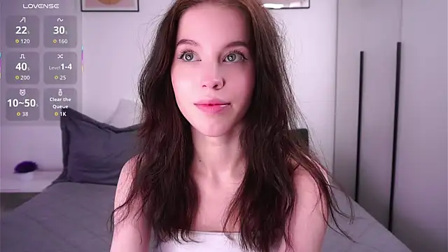 Snapshot of CleotildePiel chatting on April 7, 2026, 2:41 pm CleotildePiel online show from April 7, 2026, 2:41 pm