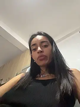 Snapshot of leilani_X chatting on April 24, 2026, 2:19 pm leilani X online show from April 24, 2026, 2:19 pm