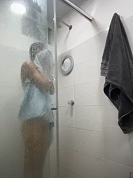 Snapshot of leilani_X chatting on May 16, 2026, 1:21 pm leilani X online show from May 16, 2026, 1:21 pm