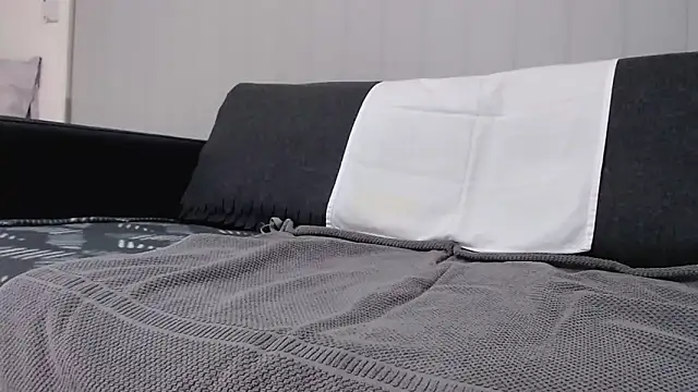 lilchristianxh online show from September 10, 2025, 11:53 am