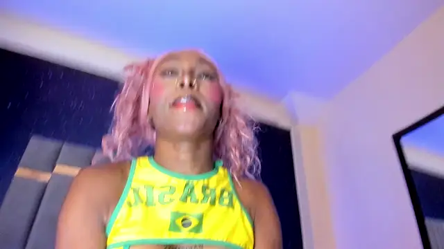 ChannelQueen online show from June 11, 2026, 4:09 am