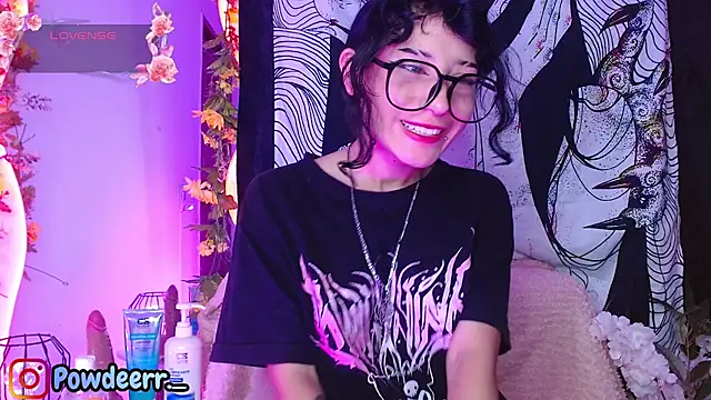 LeePowder online show from March 31, 2026, 2:13 am