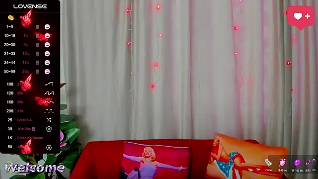 LilllyMoon online show from March 20, 2026, 2:01 am