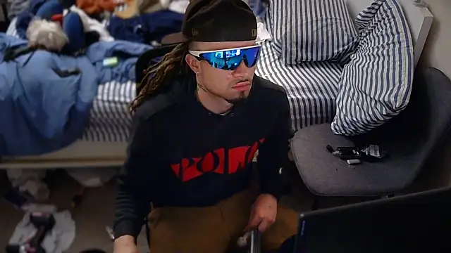 thxbxbydjxc online show from March 26, 2026, 3:27 am