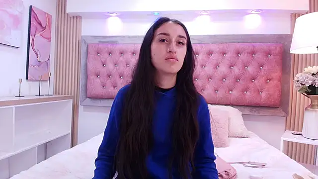 Snapshot of Shy_Cherry_ chatting on April 7, 2026, 1:13 pm Shy Cherry online show from April 7, 2026, 1:13 pm