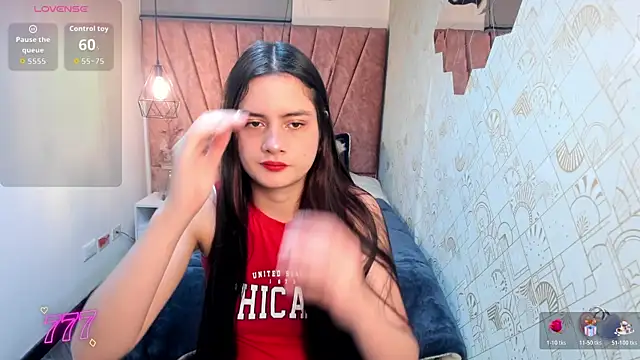 Snapshot of Zoe__Taylor__ chatting on March 27, 2026, 11:55 am Zoe Taylor online show from March 27, 2026, 11:55 am