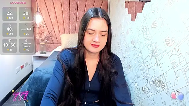 Snapshot of Zoe__Taylor__ chatting on March 17, 2026, 11:57 am Zoe Taylor online show from March 17, 2026, 11:57 am