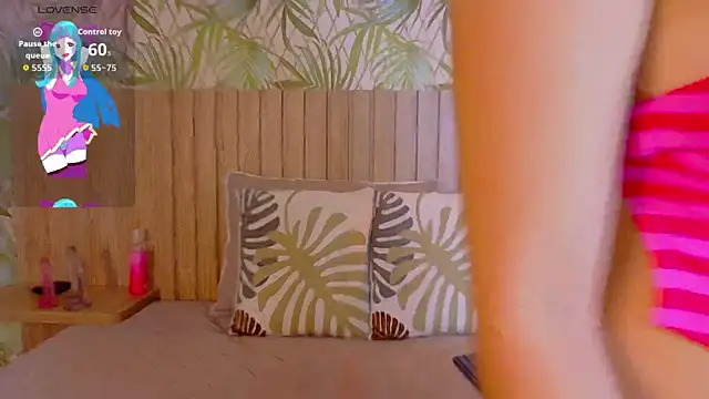 MiiaCullens online show from July 8, 2026, 2:18 pm