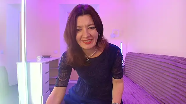 Bonnie Naughtyy online show from June 24, 2026, 4:49 pm
