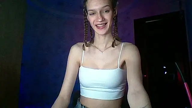 Snapshot of Chrissy_Joyful chatting on May 29, 2026, 5:02 am Chrissy Joyful online show from May 29, 2026, 5:02 am