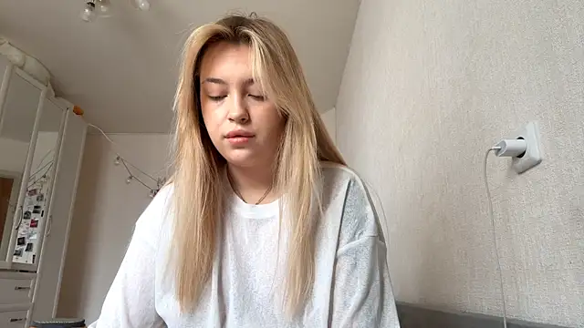 WonderedFlair online show from March 25, 2026, 9:19 am