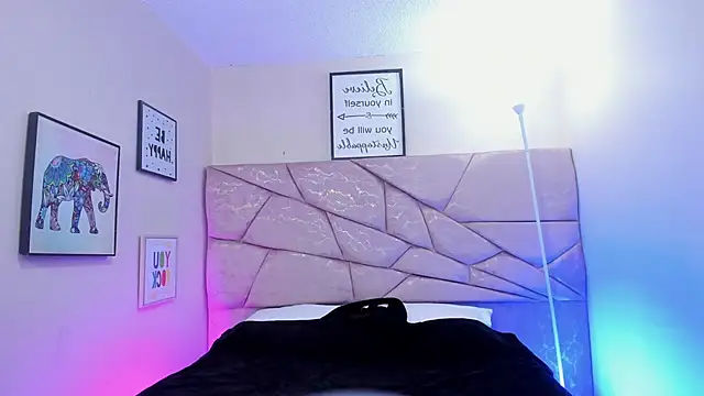 Snapshot of Amara_Velle chatting on March 23, 2026, 1:00 pm Amara Velle online show from March 23, 2026, 1:00 pm