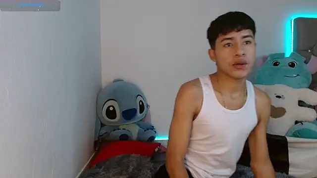 Sebas fire4 online show from April 12, 2026, 5:49 pm