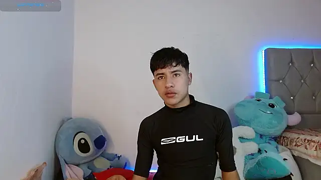 Sebas fire4 online show from March 12, 2026, 2:10 pm