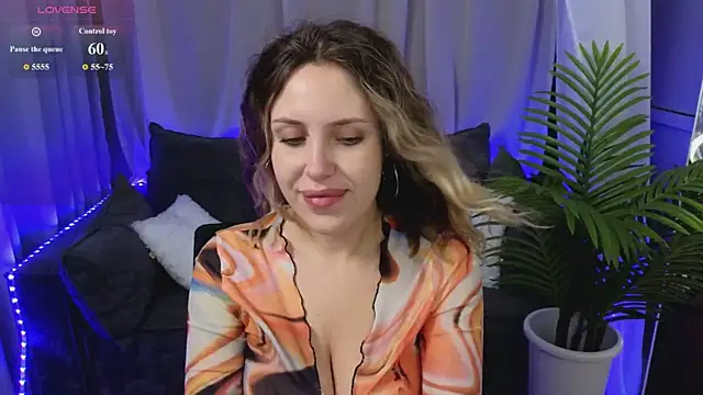 Snapshot of _amymoore_ chatting on July 7, 2026, 1:30 am amymoore online show from July 7, 2026, 1:30 am