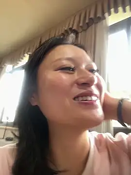 Yolanda9 online show from March 29, 2026, 3:41 am