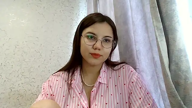 Snapshot of Aurora_Breeze chatting on August 3, 2026, 8:00 am Aurora Breeze online show from August 3, 2026, 8:00 am