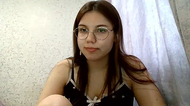 Snapshot of Aurora_Breeze chatting on July 10, 2026, 11:10 am Aurora Breeze online show from July 10, 2026, 11:10 am