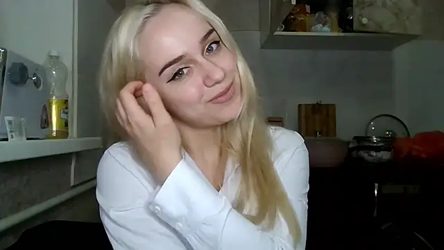 Barbie   girl online show from March 19, 2026, 6:41 pm