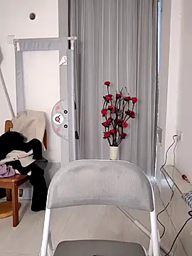 nini10052026 online show from March 20, 2026, 3:51 am