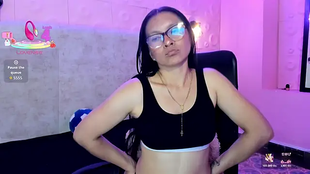 Chloe16  online show from May 19, 2026, 1:56 am
