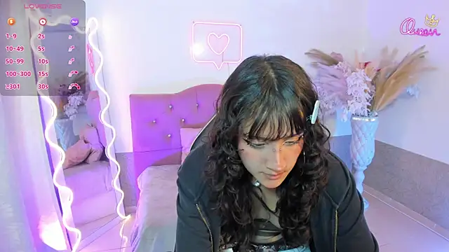 MILY TAY online show from April 10, 2026, 11:50 am