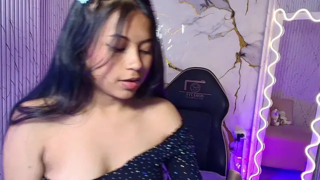 Maile Tay online show from March 21, 2026, 3:52 am